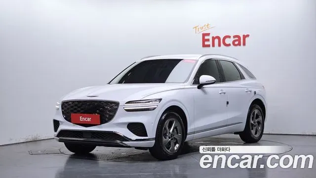 Genesis Gv70