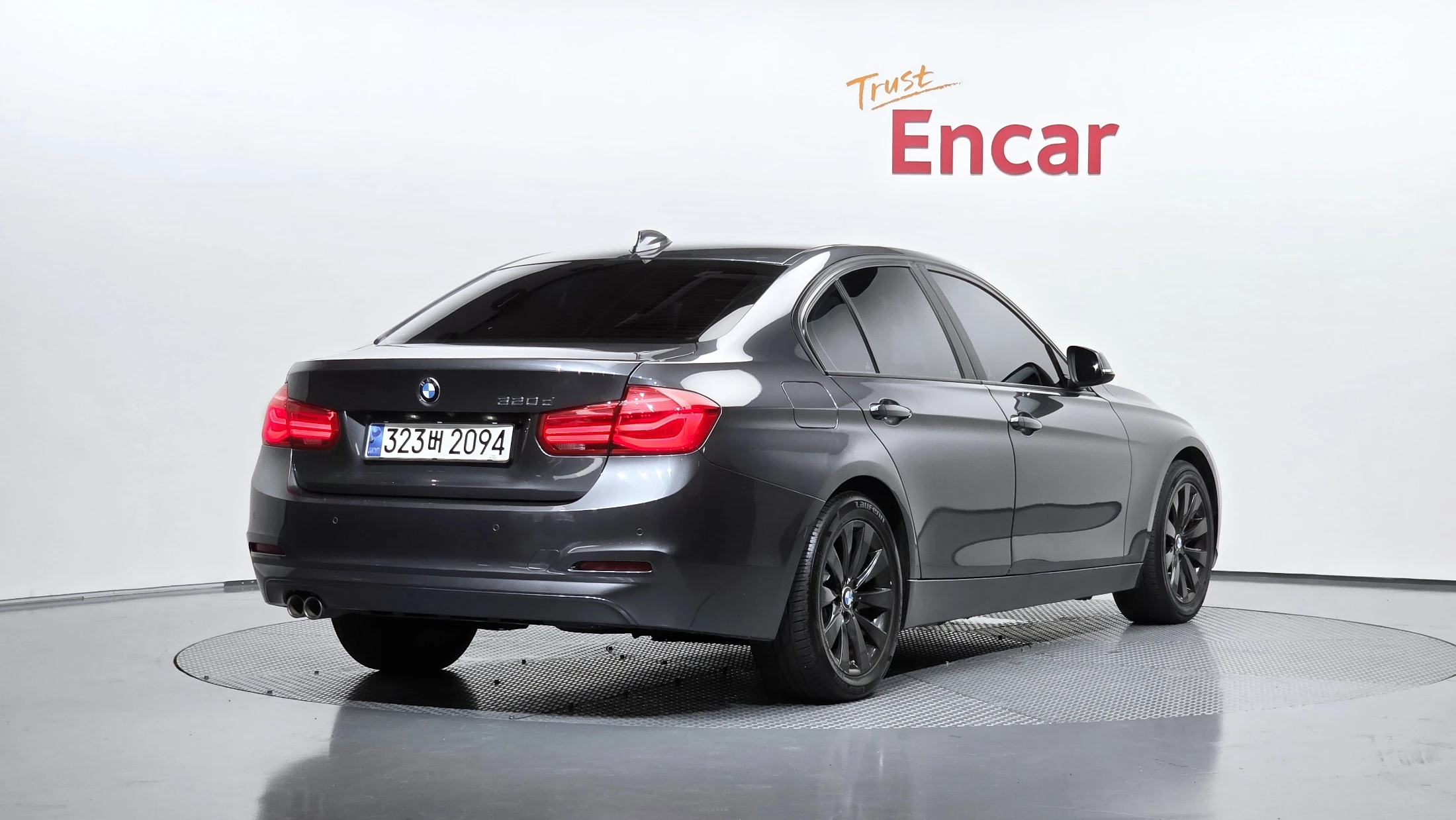 BMW 3-Series F30, 2015 — фото 2