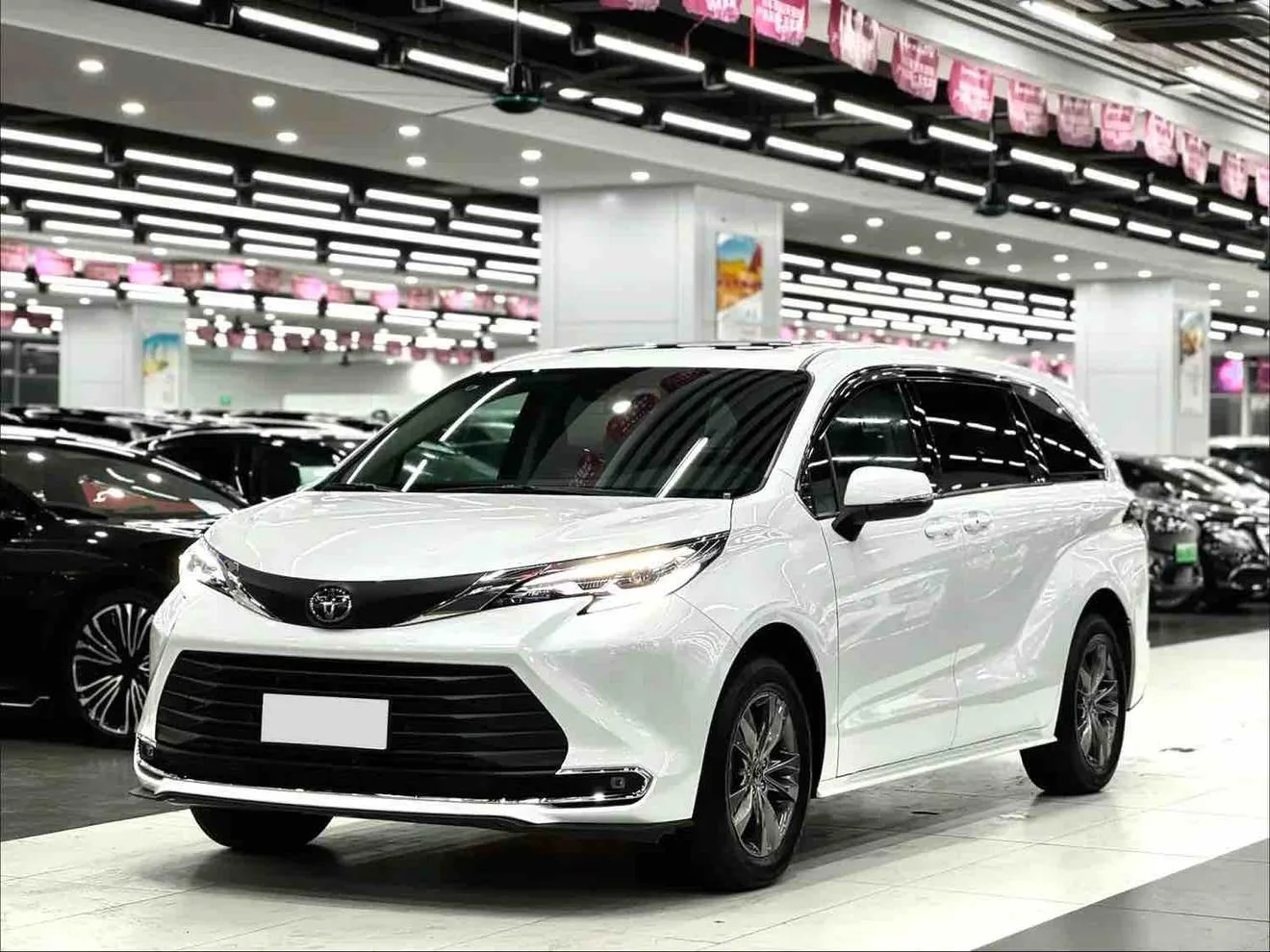 Toyota Senna