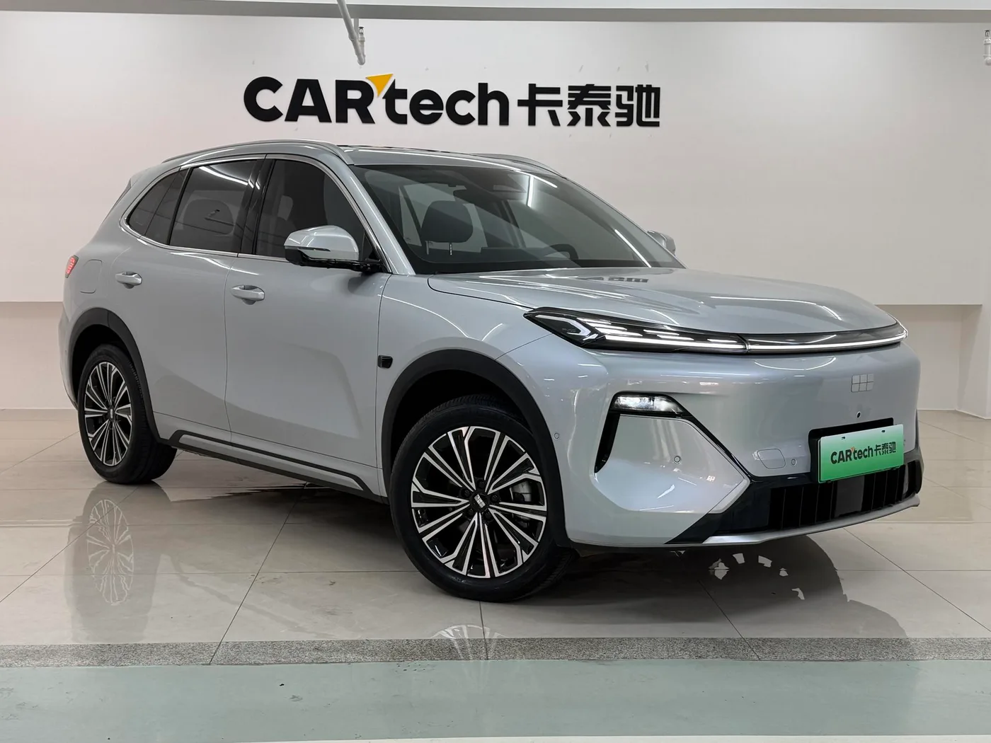 Geely Galaxy Galaxy Starship 7 EM-i, 2026 — фото 3