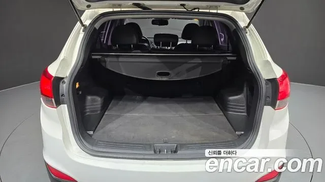 Hyundai Tucson ix, 2010 — фото 20