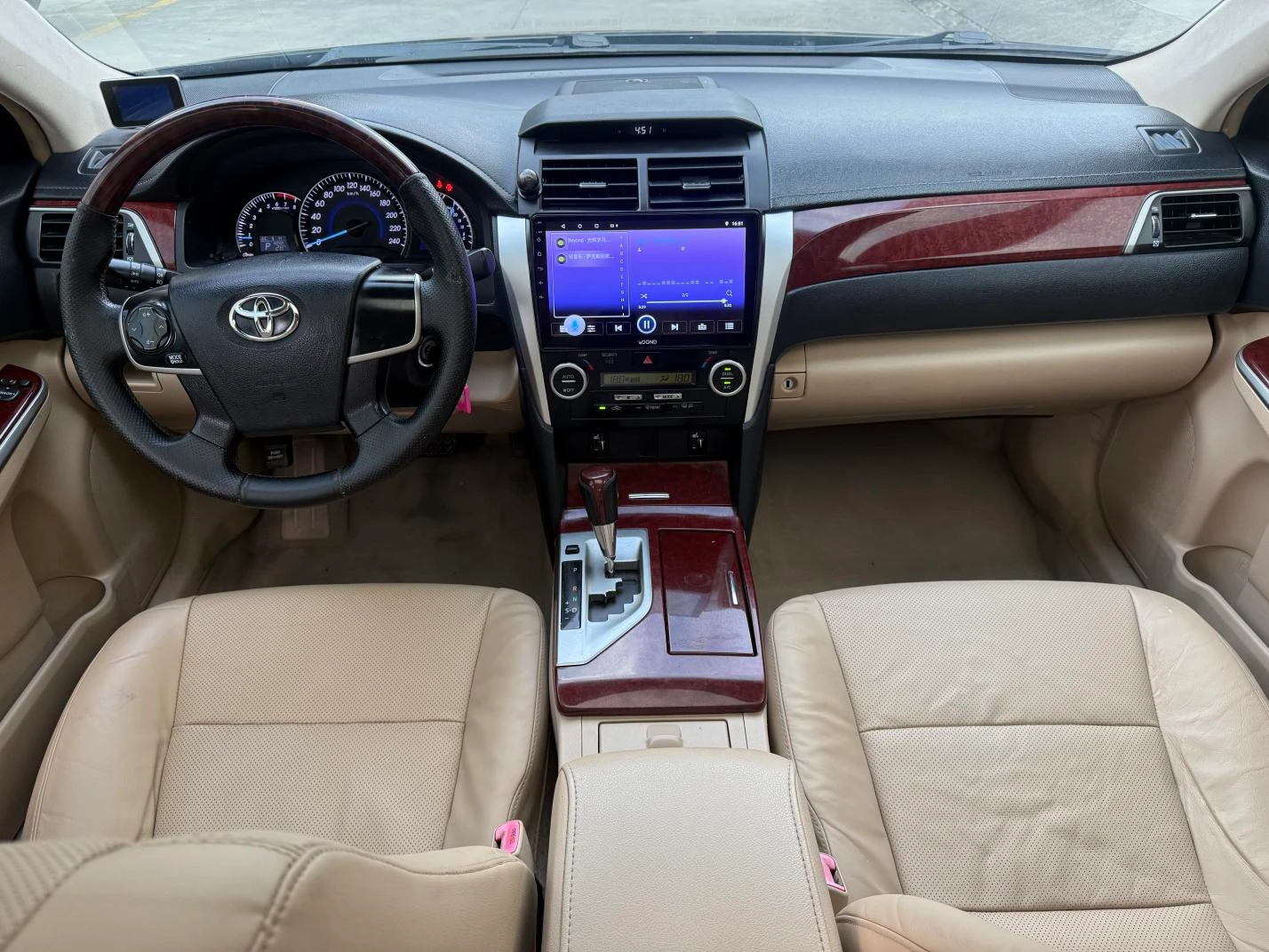 Toyota Camry, 2013 — фото 7