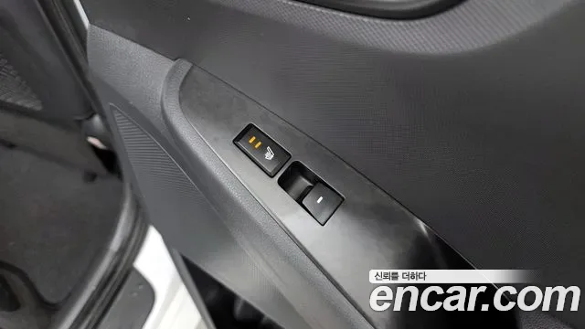 Hyundai Ioniq Ionic Hybrid, 2016 — фото 19