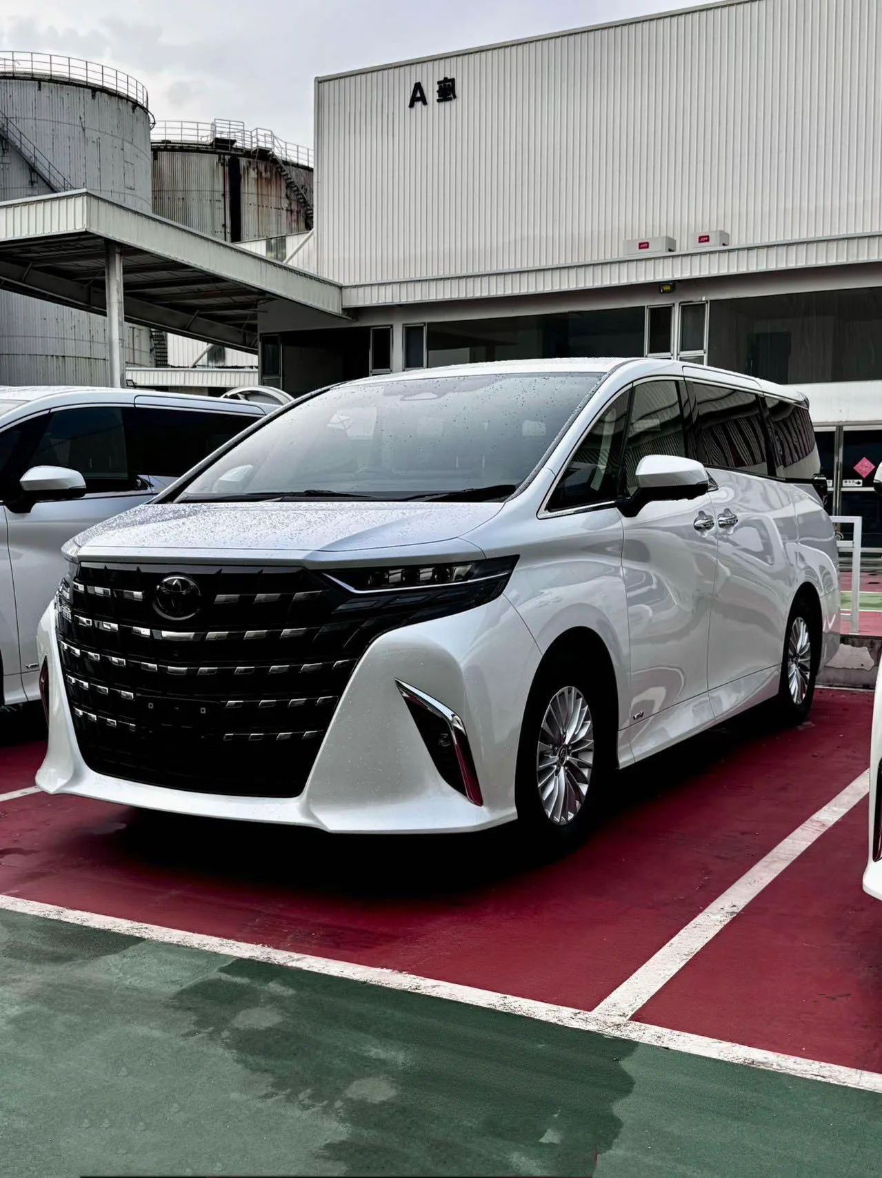 Toyota Elfa