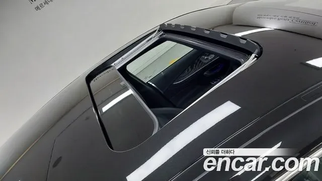Mercedes-Benz Amg Gt, 2025 — фото 12