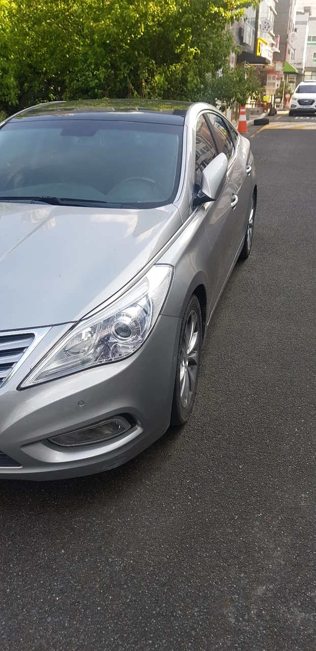 Hyundai Grandeur HG