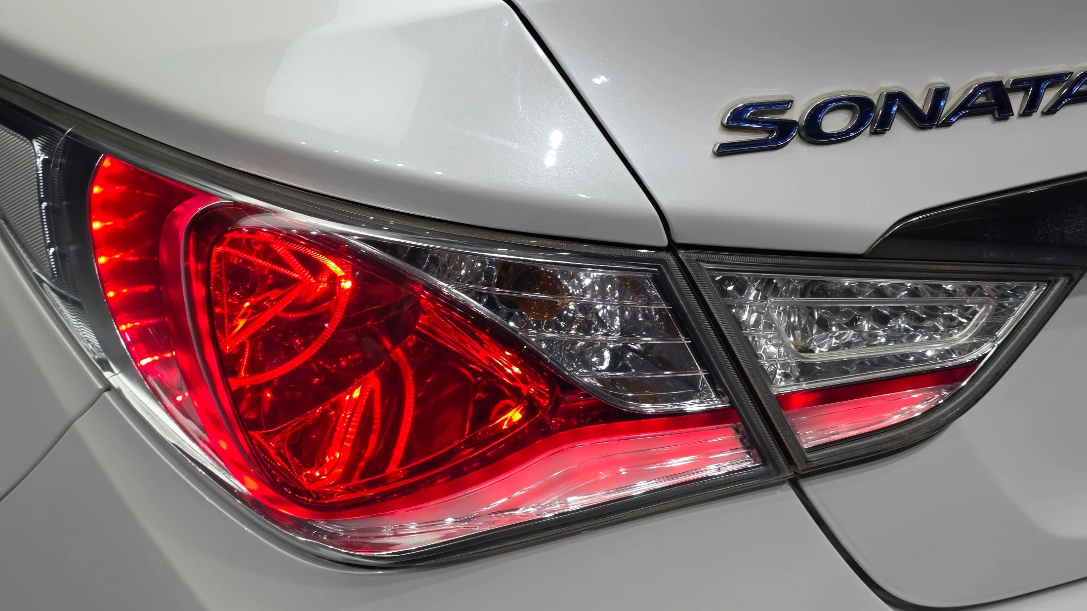 Hyundai Sonata Hybrid, 2012 — фото 23