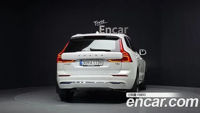 Volvo Xc60, 2025 — фото 4