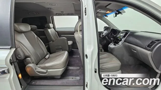 Kia Canival Carnival R, 2012 — фото 26
