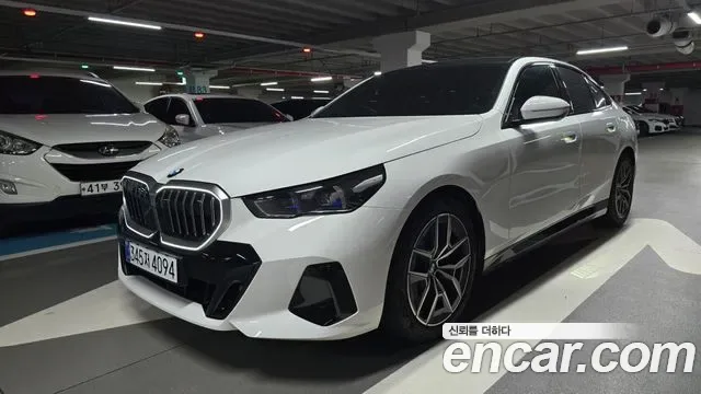 BMW 5-Series G60
