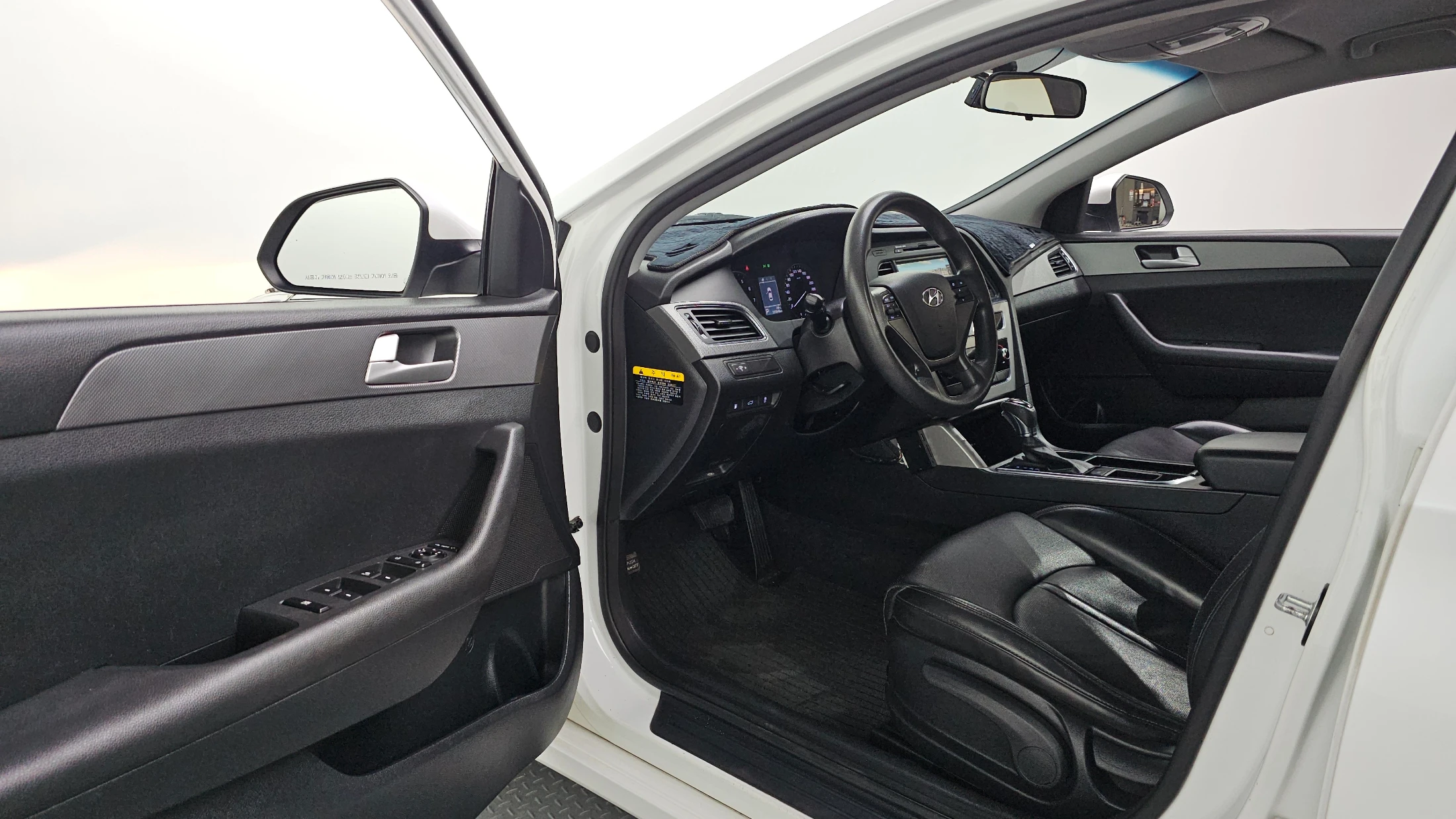 Hyundai Sonata LF Sonata, 2014 — фото 10
