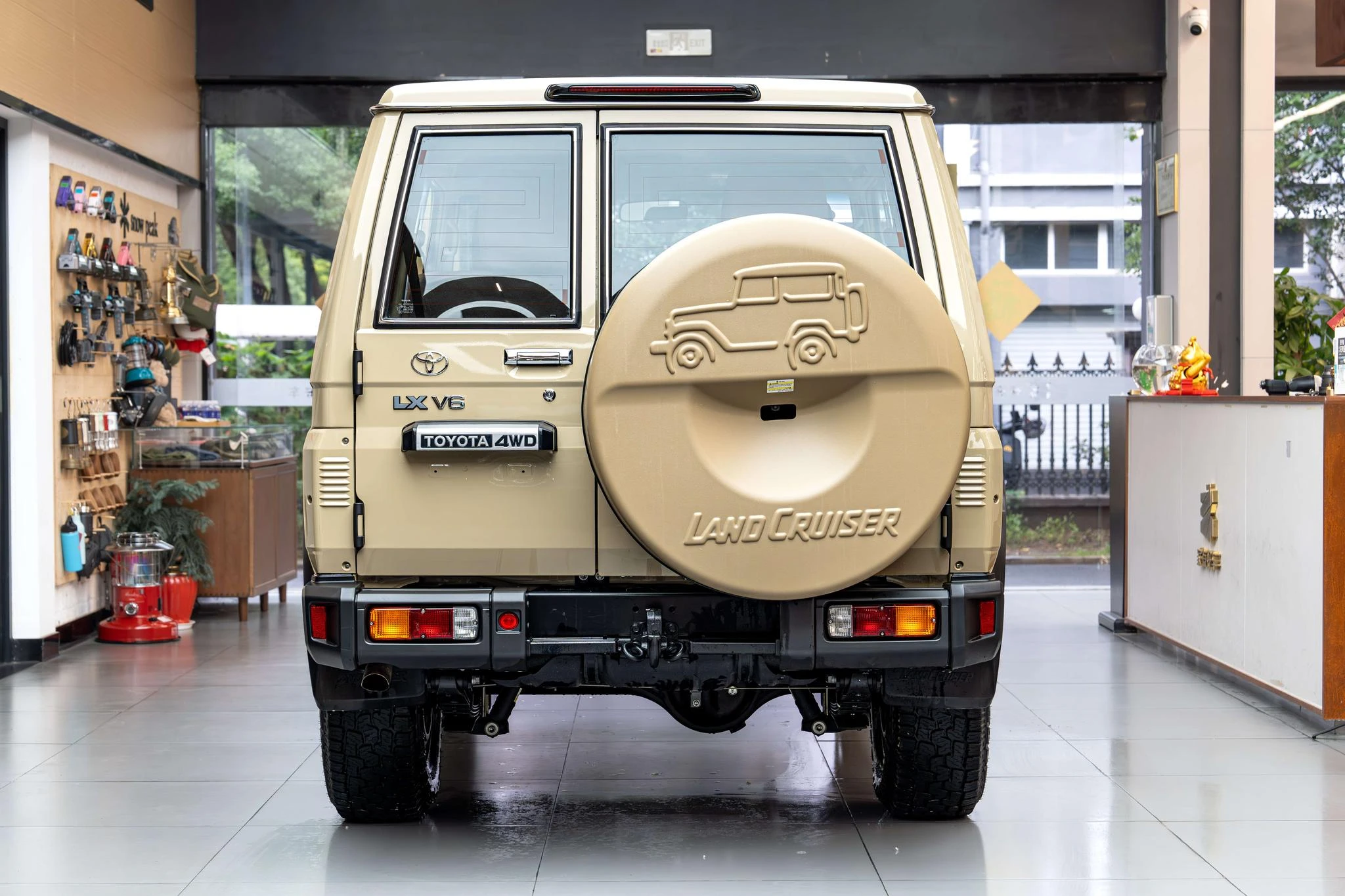 Toyota Land Cruiser 70 Series, 2025 — фото 5