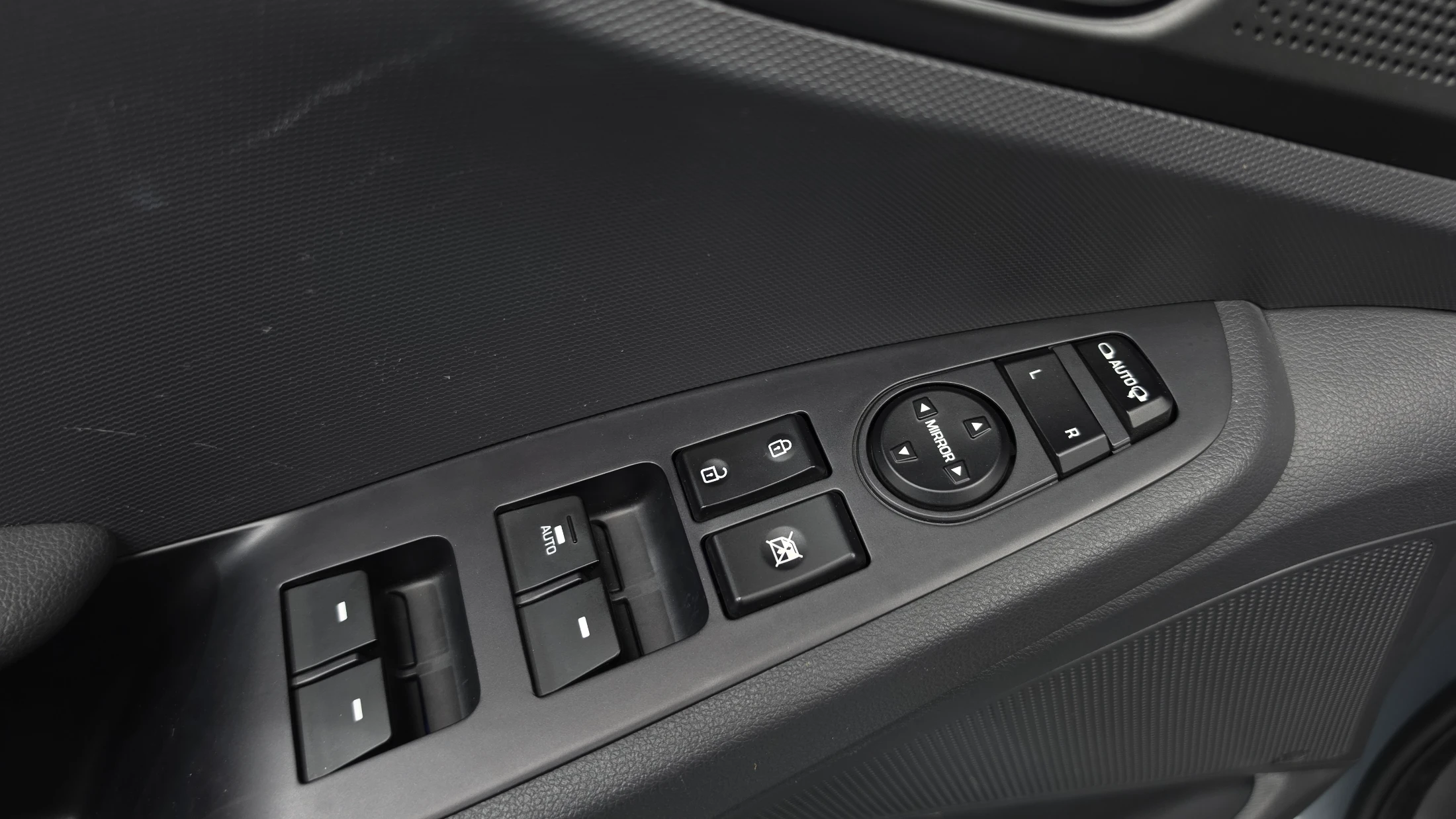 Hyundai Ioniq Ionic Electric, 2018 — фото 28