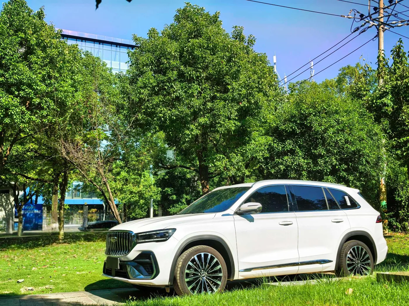 Geely Xingyue L