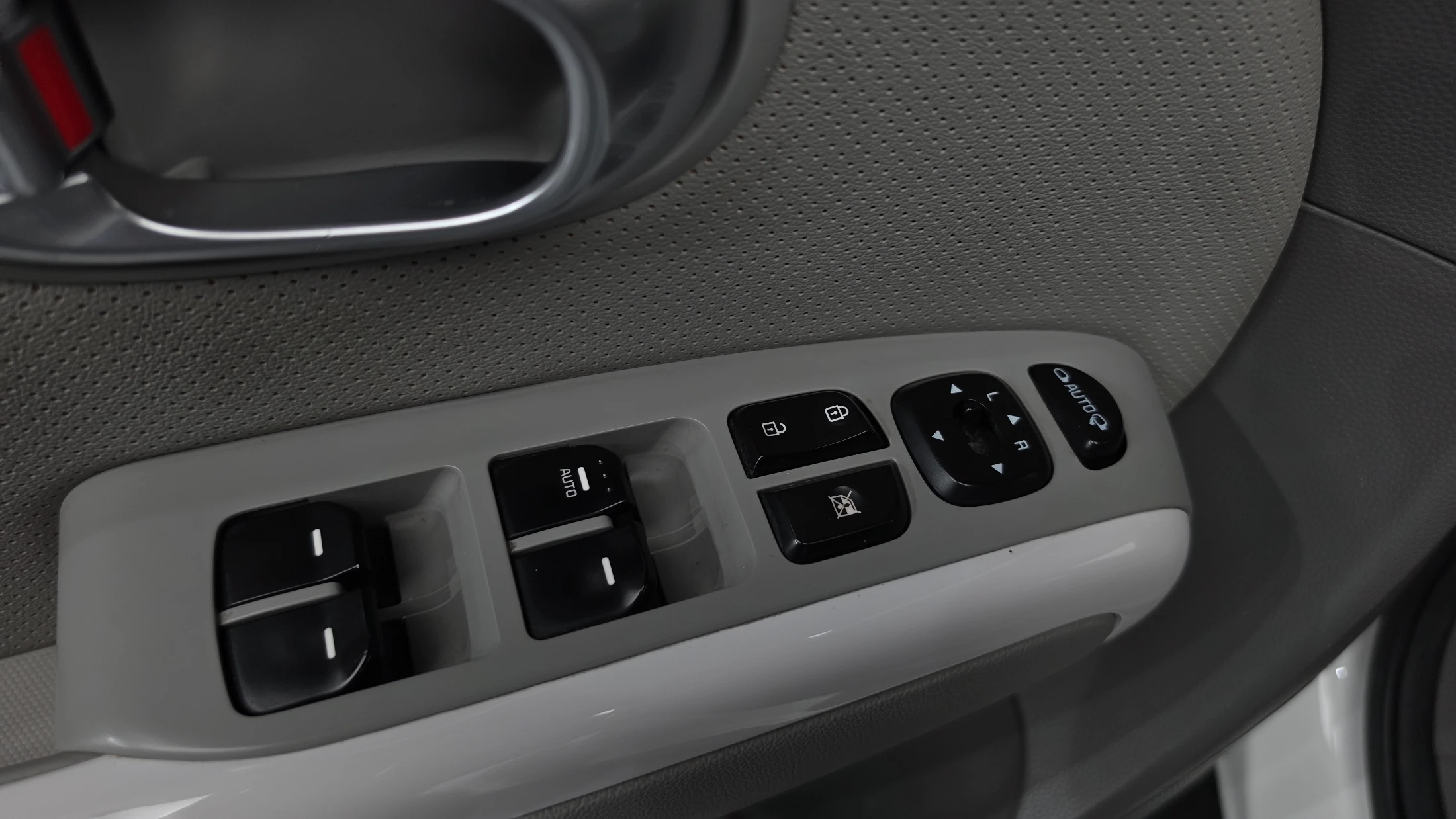 Kia Soul EV, 2016 — фото 29