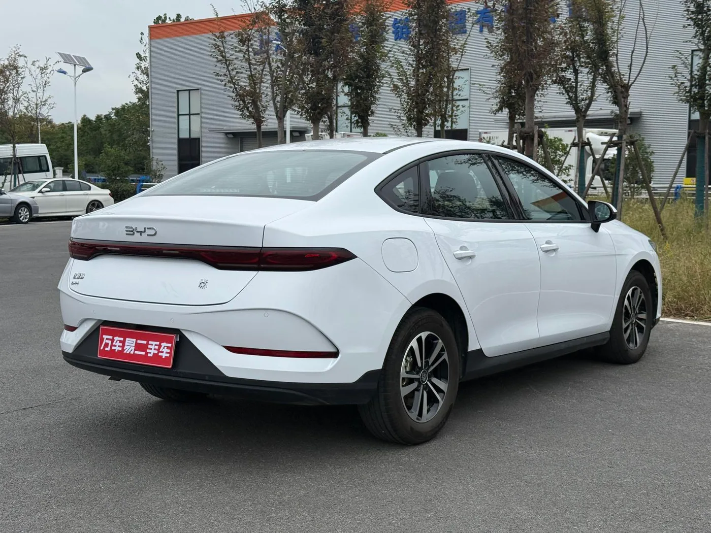 BYD Qin PLUS DM, 2026 — фото 10