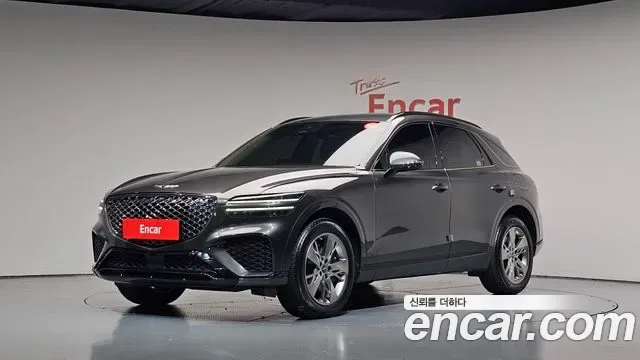 Genesis Gv70
