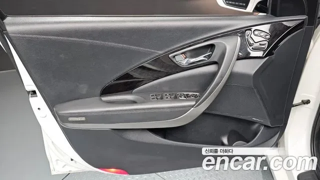 Hyundai Grandeur HG Hybrid, 2014 — фото 25