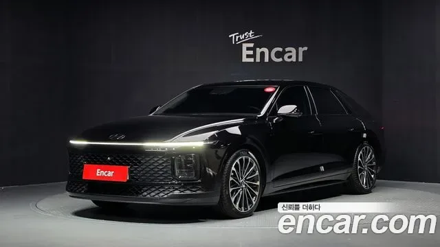 Hyundai Grandeur Hybrid (GN7)