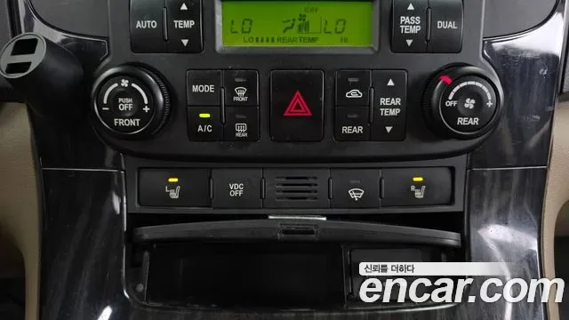 Kia Canival Carnival R, 2012 — фото 27