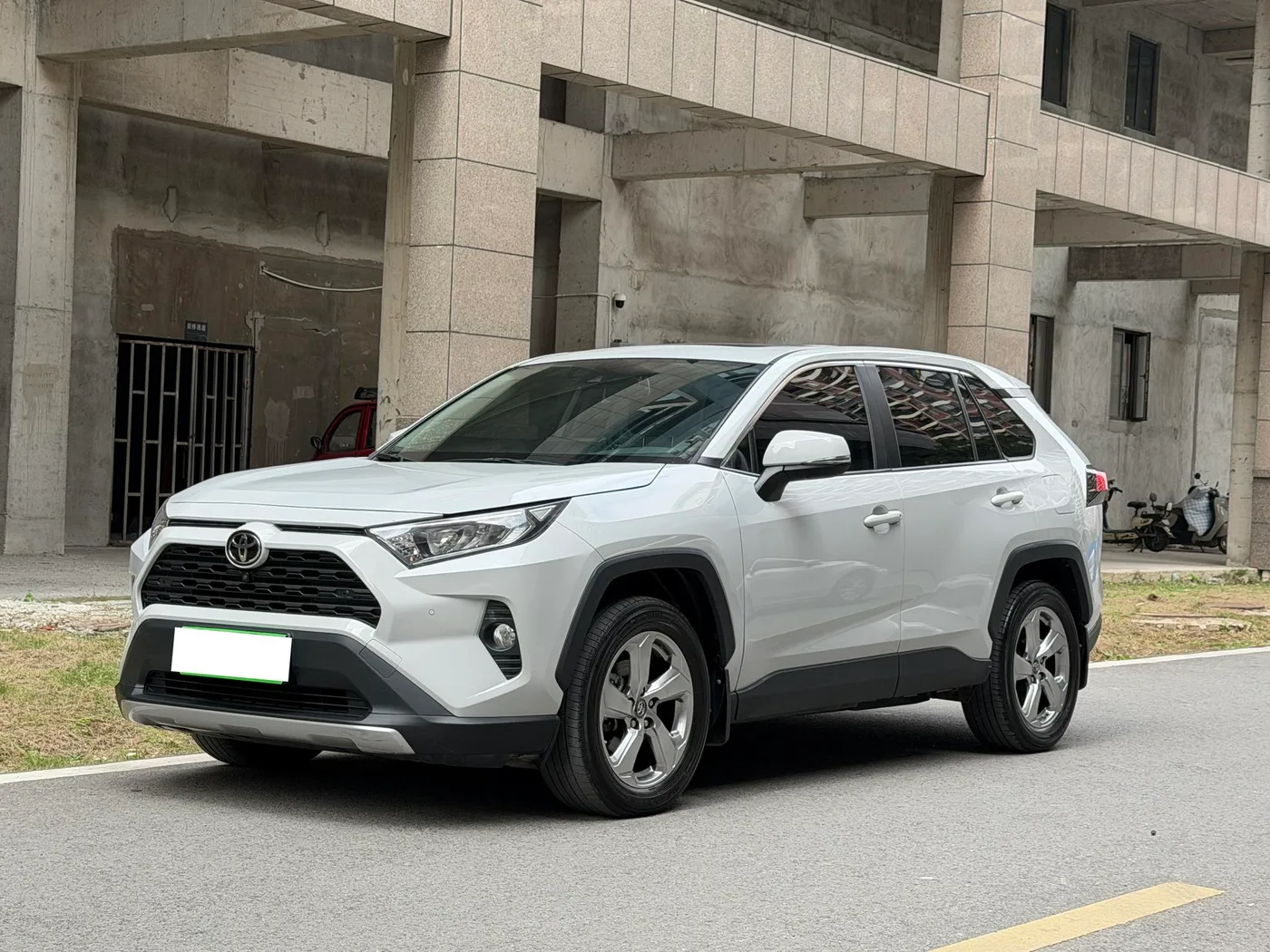 Toyota RAV4 Rongfang