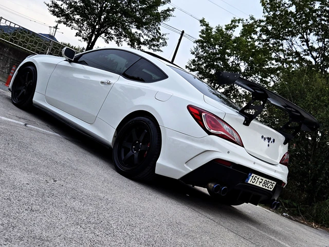 Hyundai Genesis Coupe, 2010 — фото 13