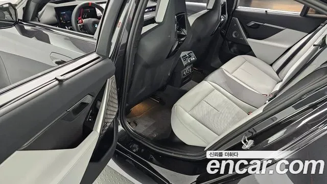 BMW M5 G90, 2026 — фото 11