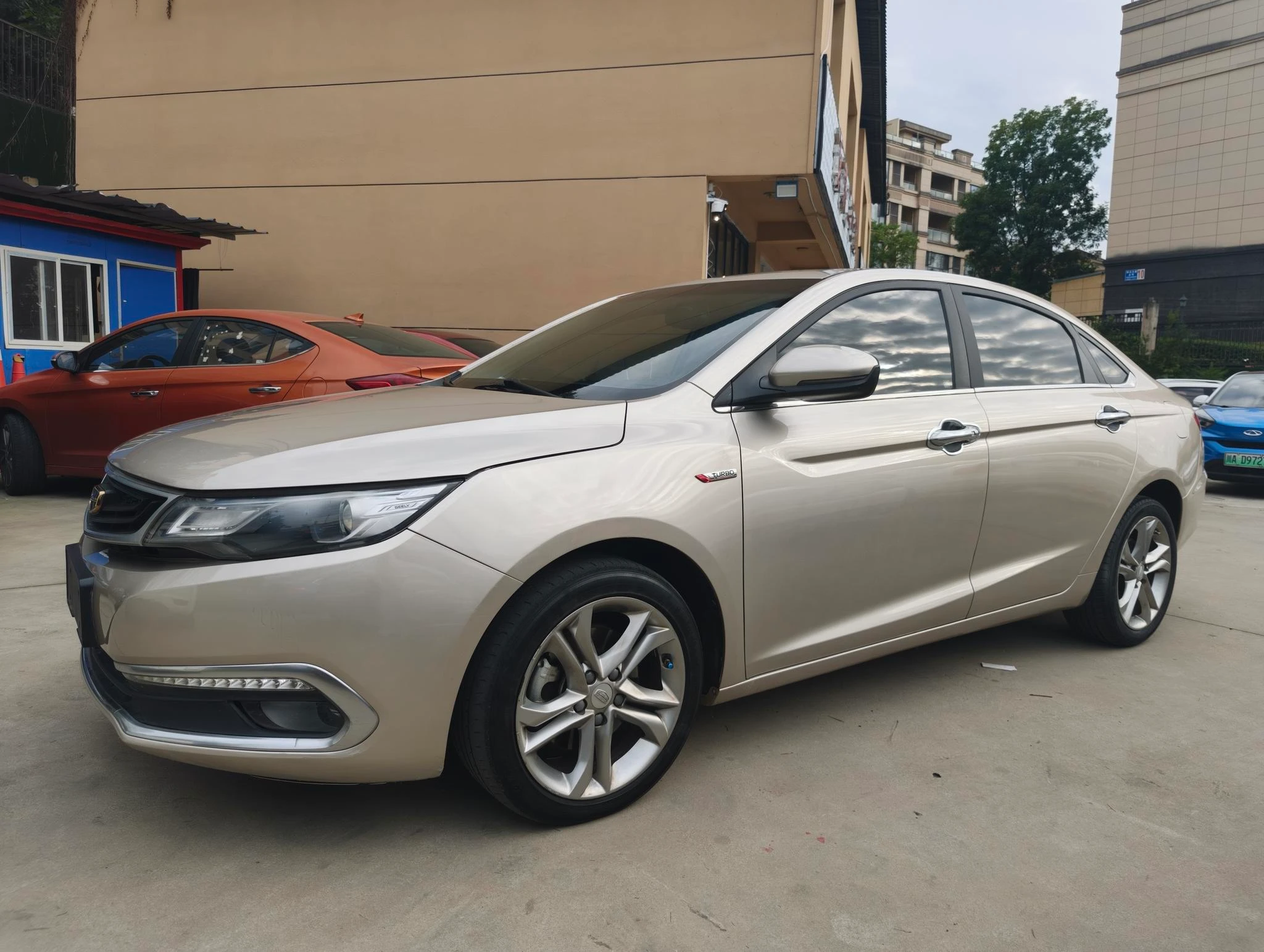 Geely Emgrand GL