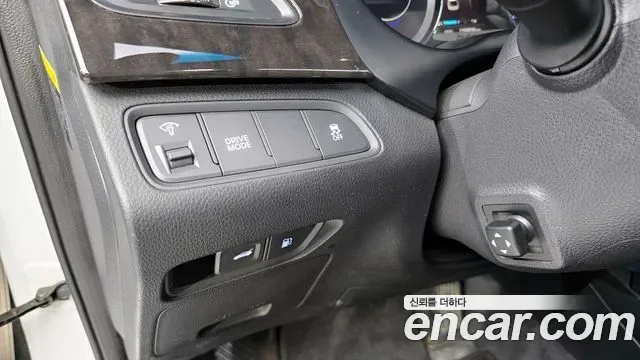 Hyundai Grandeur HG Hybrid, 2014 — фото 20