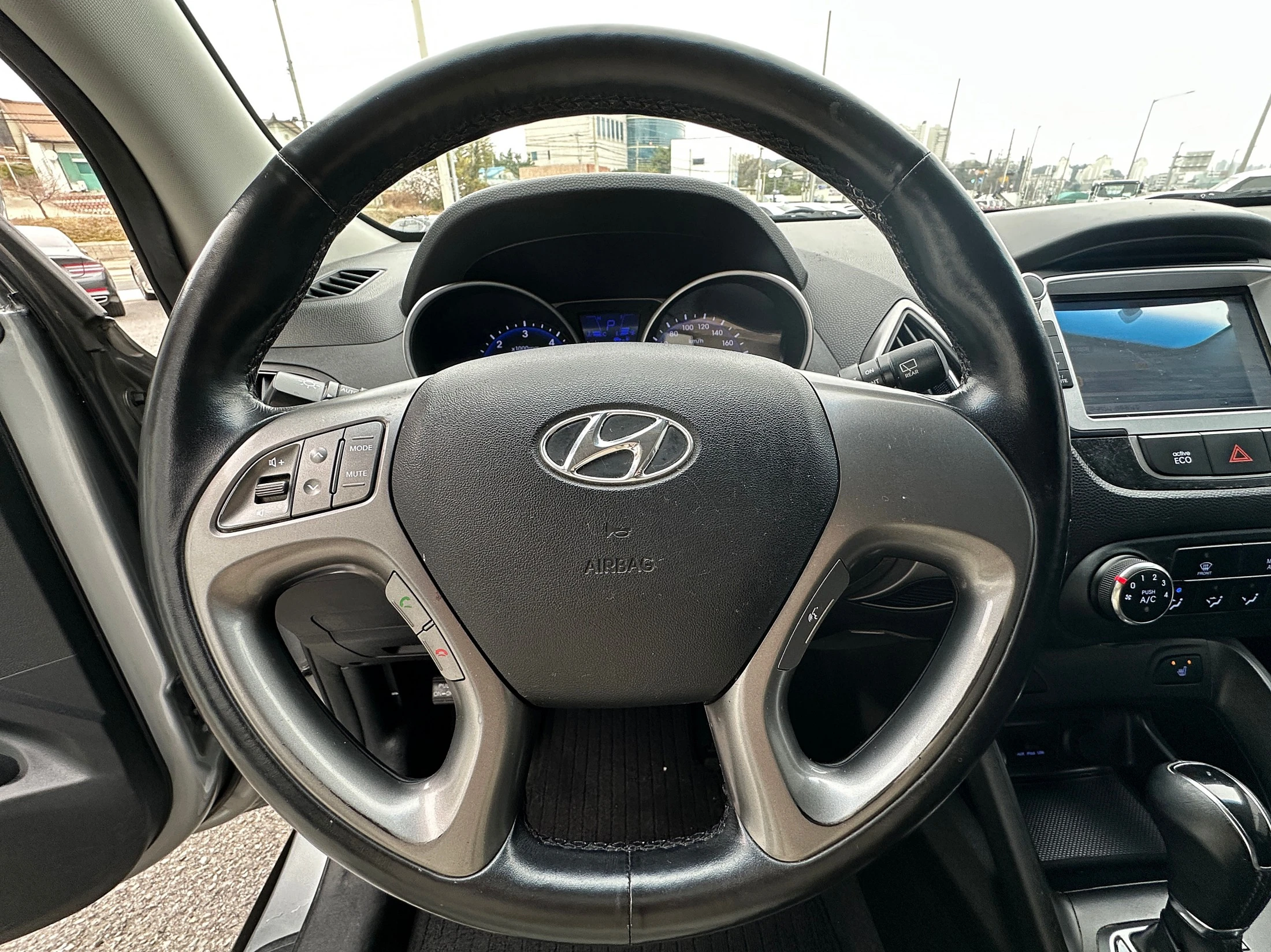 Hyundai Tucson ix, 2014 — фото 13