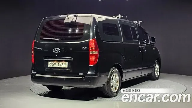 Hyundai Starex Grand Starex, 2012 — фото 2