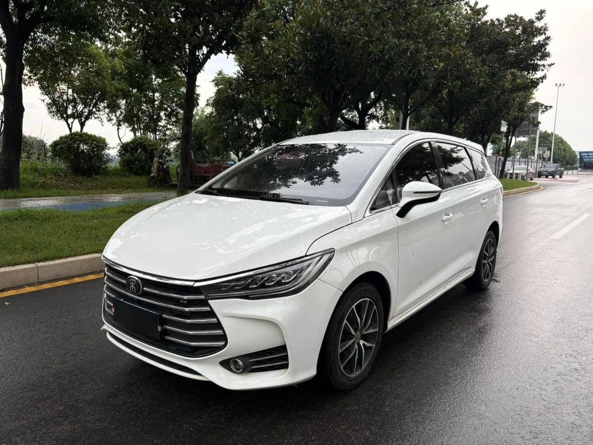 BYD Song MAX