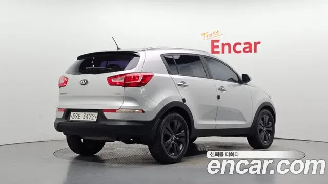 Kia Sportage, 2012 — фото 2