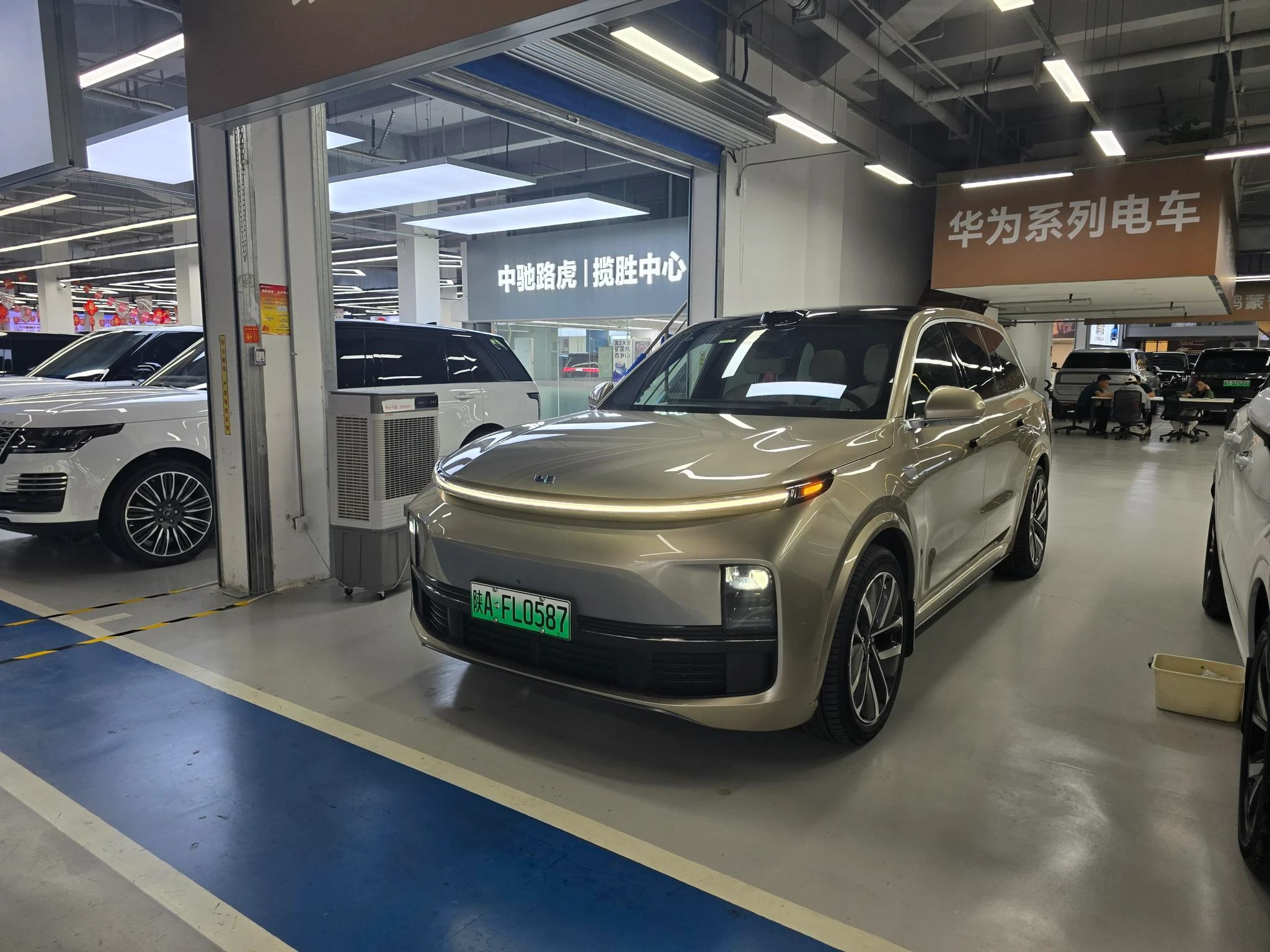 Li Auto Ideal L9
