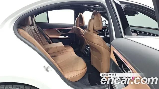Mercedes-Benz E-Class W214, 2025 — фото 11
