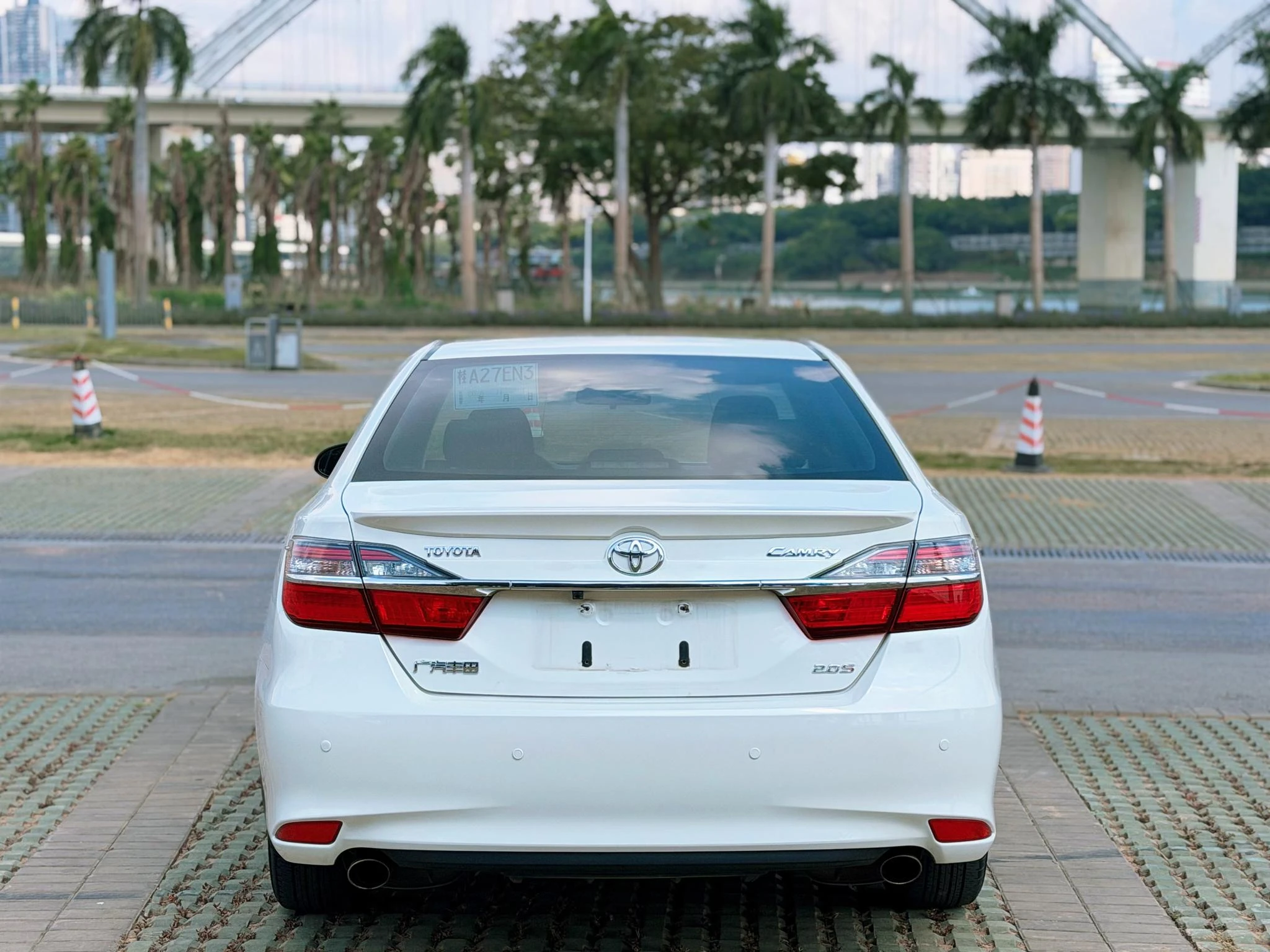 Toyota Camry, 2015 — фото 5