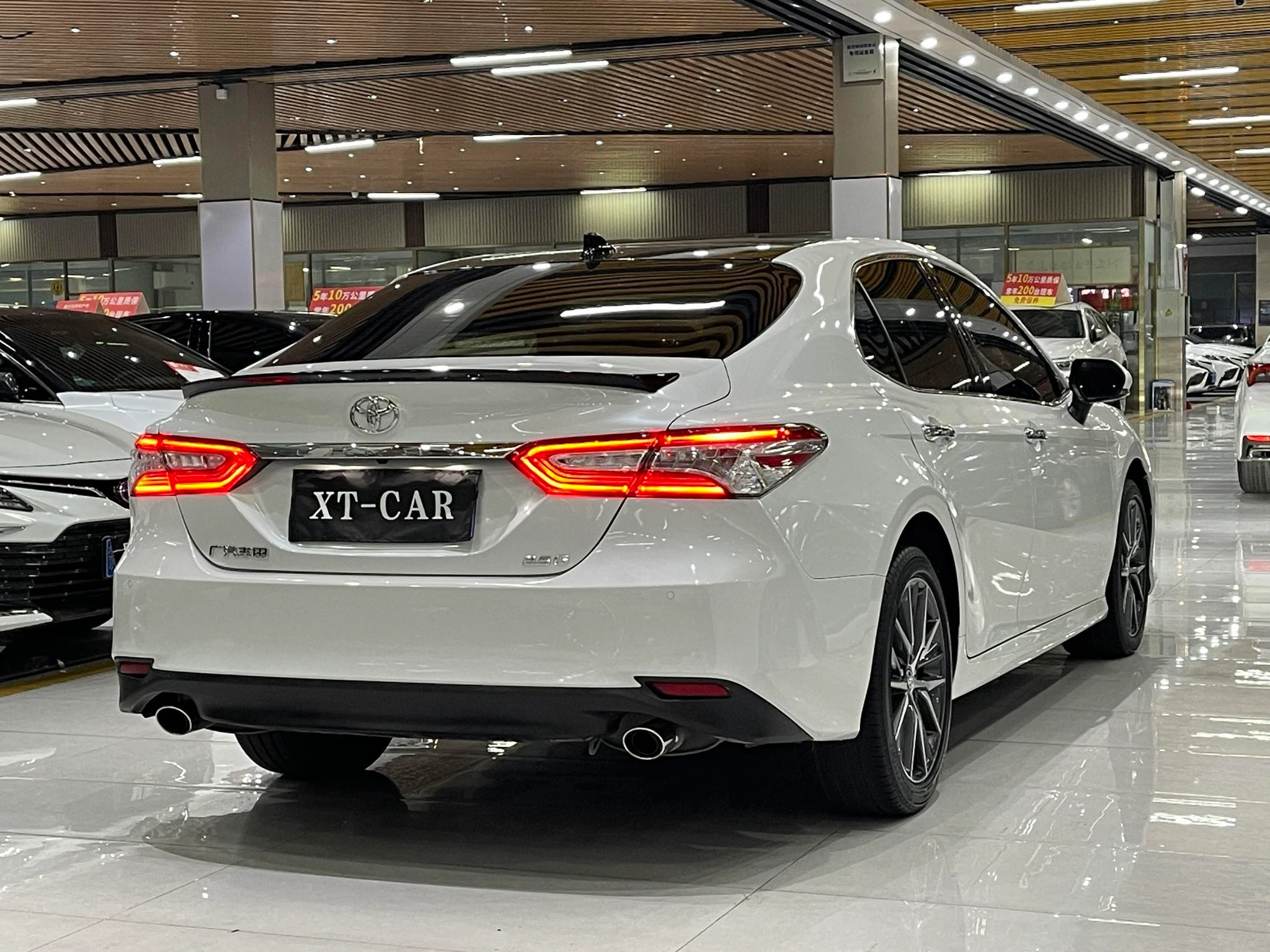 Toyota Camry, 2023 — фото 12