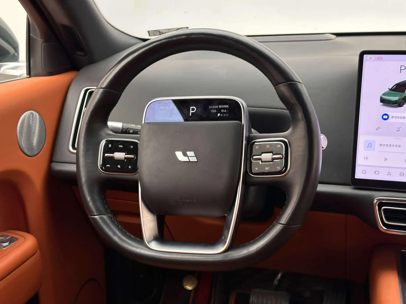 Li Auto Ideal L9, 2022 — фото 12