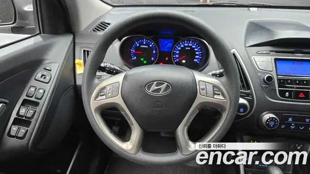 Hyundai Tucson ix, 2009 — фото 12