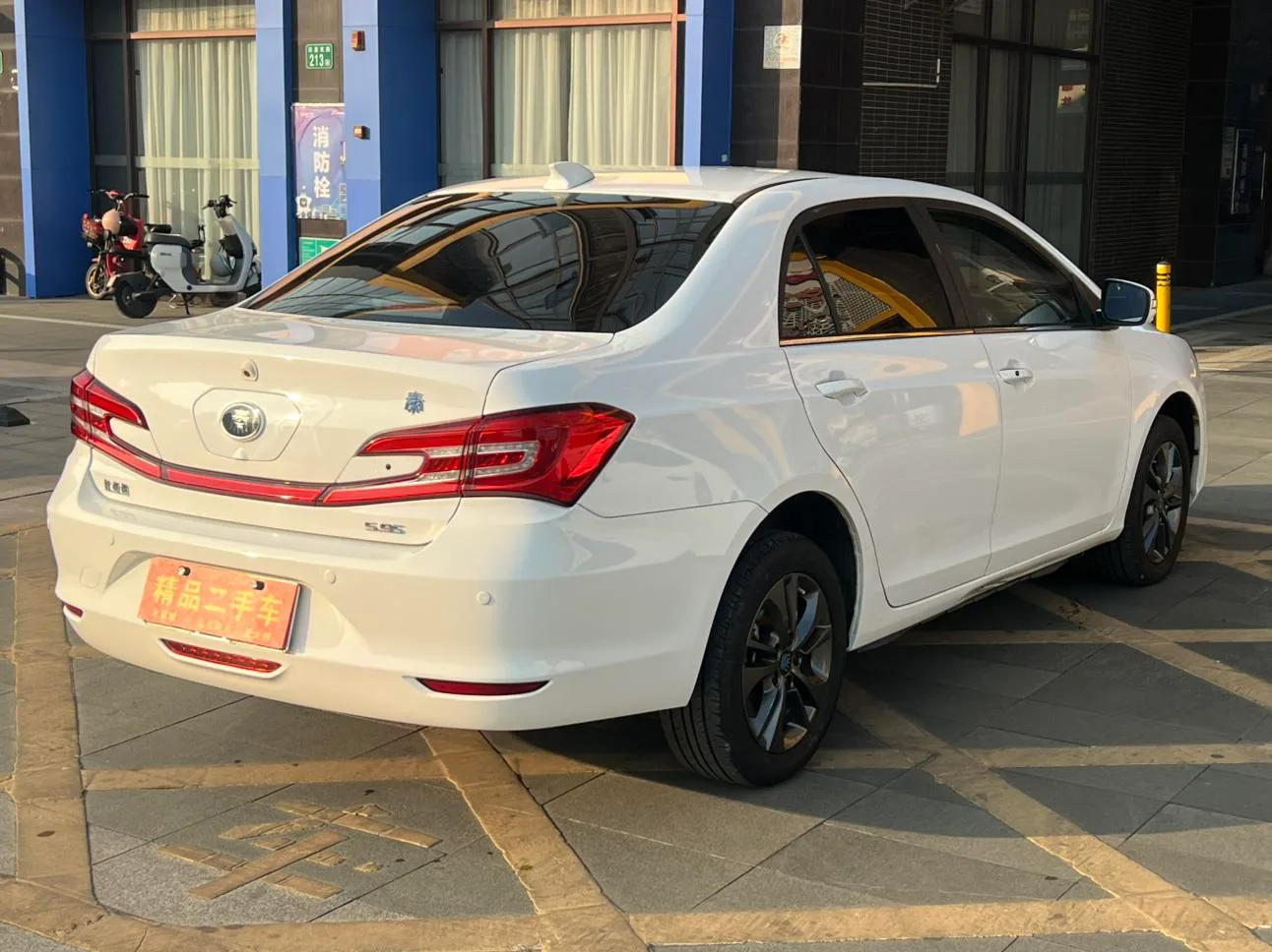 BYD Qin DM, 2017 — фото 11
