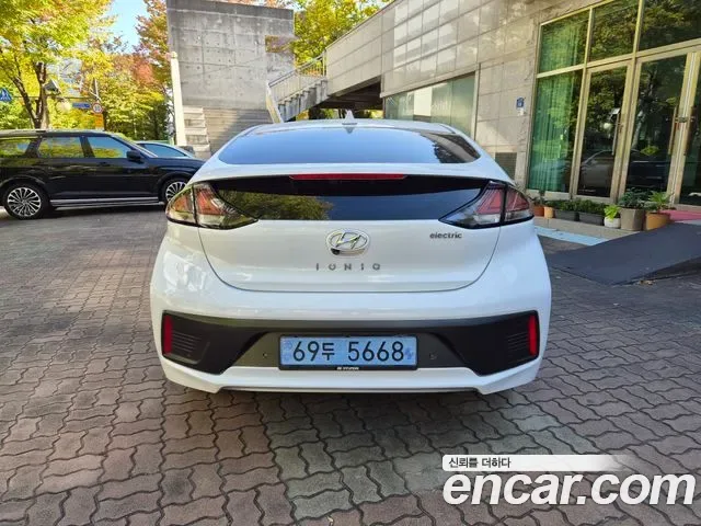 Hyundai Ioniq Ionic Electric, 2019 — фото 6