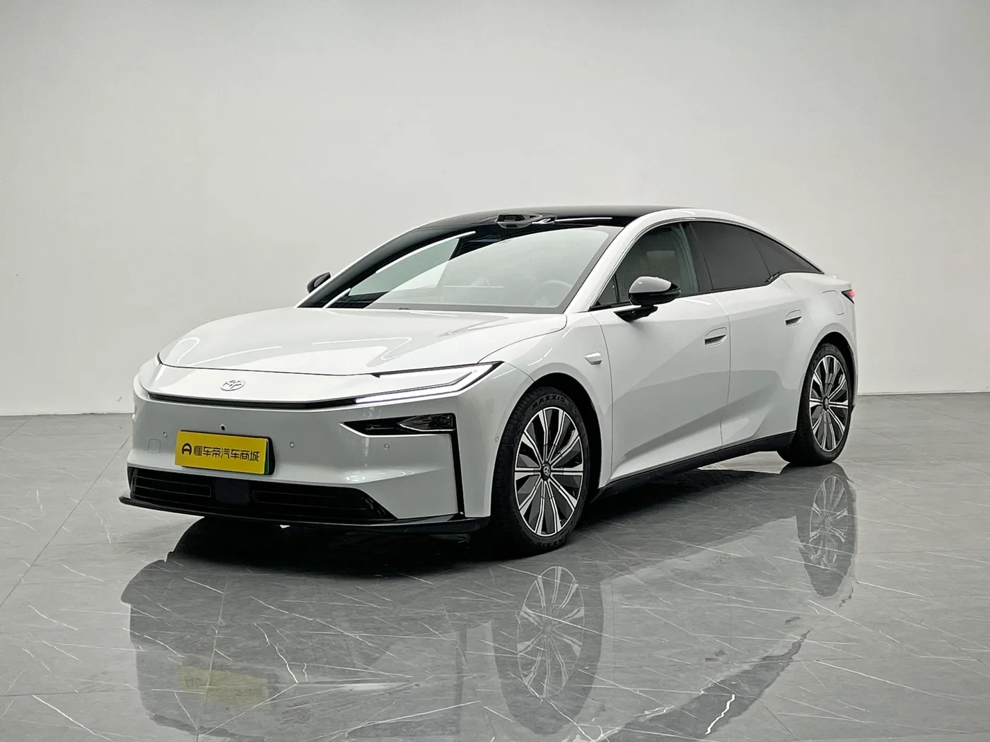 Toyota Platinum Intelligence 7